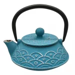 TETERA HIERRO FUNDIDO ESMALTADA 0,4L Azul claro Material: Hierro Colado Medidas: 12 x 11 x 7,50 cmPeso: 655 g